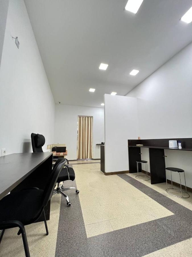 "Modeli" Hostel Tbilisi Ngoại thất bức ảnh