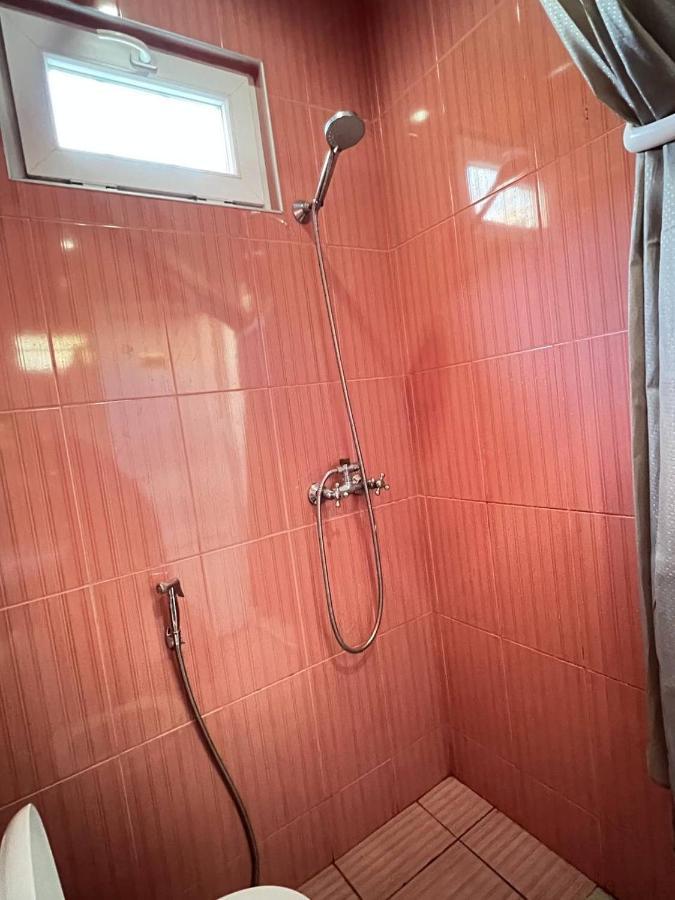 "Modeli" Hostel Tbilisi Ngoại thất bức ảnh