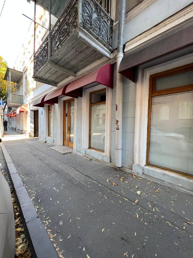 "Modeli" Hostel Tbilisi Ngoại thất bức ảnh