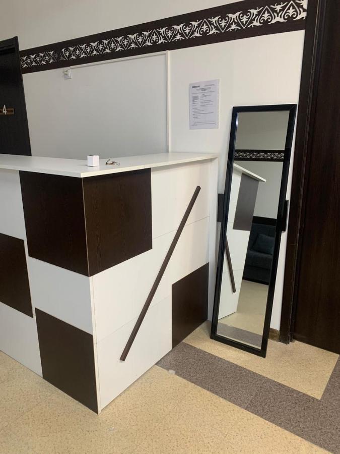 "Modeli" Hostel Tbilisi Ngoại thất bức ảnh